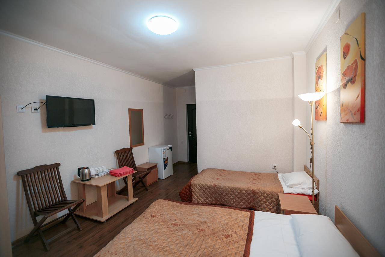 Evropa Hotel Bosteri Luaran gambar